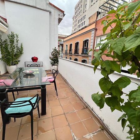 דירות מדריד Gran Via Boutique With Roof מראה חיצוני תמונה