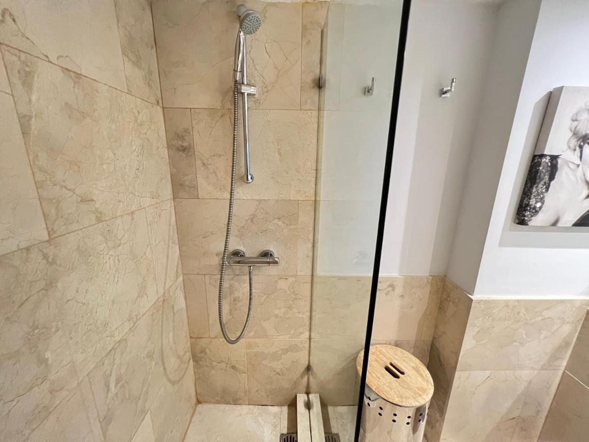 דירות מדריד Gran Via Boutique With Roof מראה חיצוני תמונה